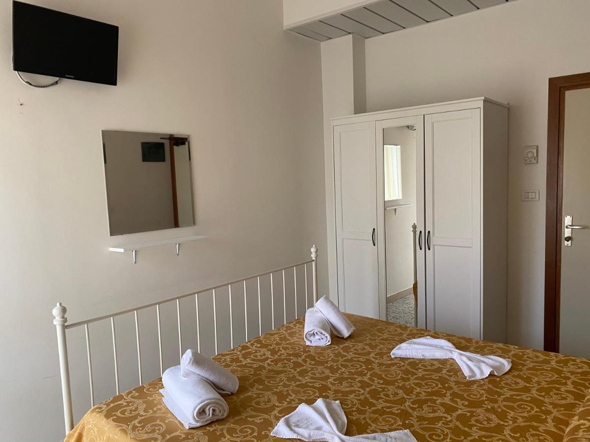 Hotel Modenese 리치오네 외부 사진