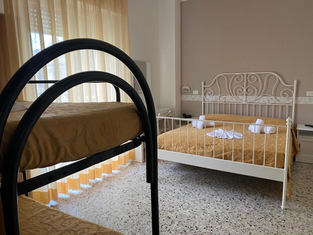 Hotel Modenese 리치오네 외부 사진