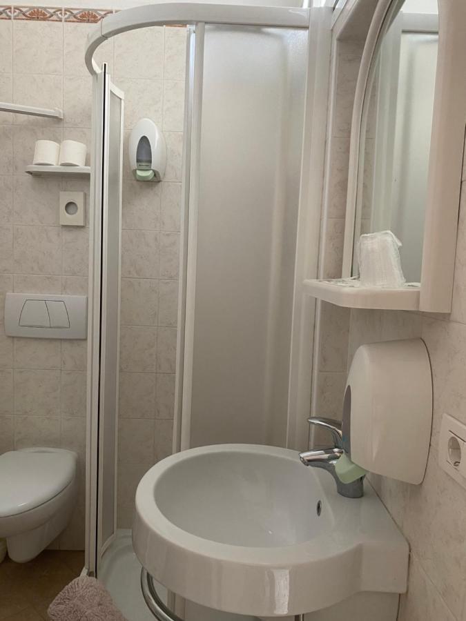 Hotel Modenese 리치오네 외부 사진