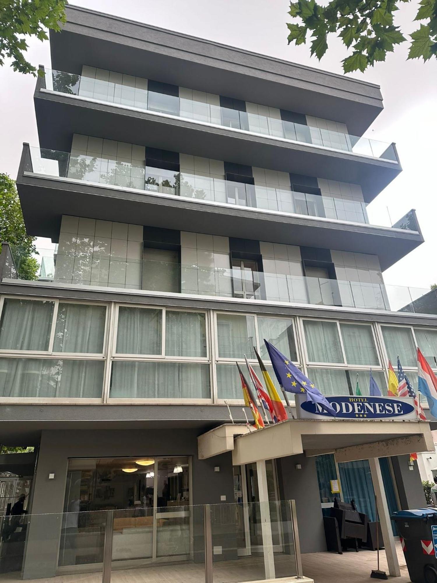 Hotel Modenese 리치오네 외부 사진